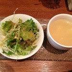 Nobe noBe - サラダと玉子スープ