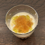 communico - ホワイトアスパラガス　大和肉鶏のコンソメ