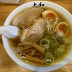 青竹手打ちラーメン 大和 - ラーメン。880円。