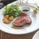 トラットリア タンタボッカ - 黒毛和牛の炭火焼き　1500円追加料金