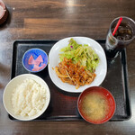 Izakaya Akatsuki - 豚スタミナ定食。アイスコーヒー付きです