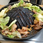 ホルモン幸楽 花輪本店 - あっという間に収縮。うどんうどん来てないよーって焦ってる時。ご飯もいいなあって思う。