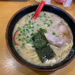 Hakata Ramen Nagahamaya - 