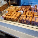 かま栄 工場直売店 - かま栄