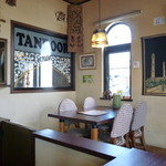 ナーランダ - 奥のガラス越しに調理風景が見れるそうです