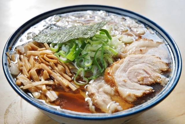 満び 鶴岡 ラーメン 食べログ