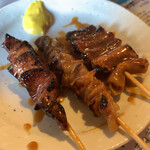 やきとん 宮ちゃん - レバーひもはつ（3種各150円）