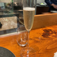 馳走西健一 - シャンパーニュ