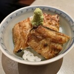 酒処 小林 - 本日のお食事：鰻の蒲焼き 白飯