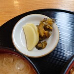 やぶ善 - 塩分控えめで美味しくいただける箸休め。