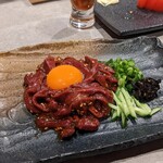 牛串・焼肉・ホルモン 麻布十番 10 - 国産牛のハツユッケ