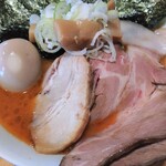 麺の極 はなみち - 得・味噌ら～麺（アップ）