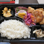 Vivo - ムネ肉のタレ絡め、鶏肉は、ヘルシ〜なりねぇ〜(*´-`)