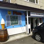 ROMAN - 店内は確かに店名通り、ガレージっぽい造りでした