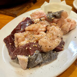 ハチイチホルモン - 