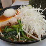 ラーメン 三亀 - 右面