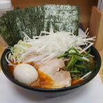 ラーメン 三亀 - ジワ辛ラーメン