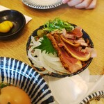 肉汁餃子と190円レモンサワー 難波のしんちゃん - 