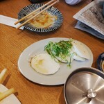 肉汁餃子と190円レモンサワー 難波のしんちゃん - 