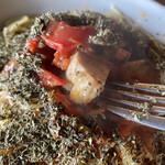 天気輪の柱 - 生トマトに、ごろっとチキンが同時に顔を覗かせた。