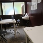 手打ち らーめん 響 - こちらも奥の部屋です!