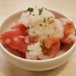 トンテキ食堂8 - トマトのサラダ(450円)