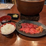 炭火焼肉酒家 びっくりや - 