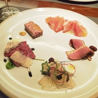 炭焼きステーキとワインobiobi - 