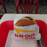 IN-N-OUT BURGER - 