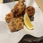 焼き鳥・日本酒ダイニング SAKi - 但馬鶏もも唐揚げ