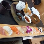 にぎり塚本鮮魚店 - 