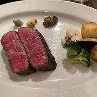 銀座ブルーリリー ステーキ＆チャイニーズレストラン - 肉