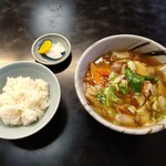 三陽 - 広東メン＆半ライス  920円