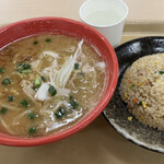 味のラーメン赤門 - 