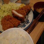 とんかつ まるに - ロース定食