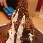 コメダ珈琲店 - クランチが上手にまぶされておる