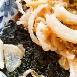 リカースタンド　ベルハウス - かき揚げのかげには、ワカメなみ