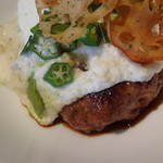 KITCHEN TSUNAGU - アボカドと山葵の山かけハンバーグ