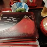 うな徳 - 赤富士の御重