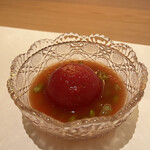 紀尾井町 とんかつ・洋食ひとみ - アメーラトマトも丁寧に煮ておりこれだけで満足度が高かった