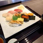 鮨×BAR えぞ寿し - 握り寿し 雅 3,025円(税込)。