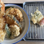 天丼・天ぷら本舗 さん天 - 39天丼、あさりと海老のかき揚げ、さんど天