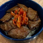 鉄板居酒屋 明香苑 - 和牛ｶﾙﾋﾞ丼のｱｯﾌﾟ