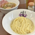 麺や 睡蓮 - 鯵煮干し塩昆布水つけ麺＋味玉