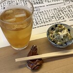 御料理 めなみ - ほうじ茶割り＋お通し