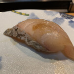 琉球鮨 築地青空三代目 - サワラ