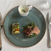 RESTAURANT DAZZLE - 
