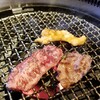 和牛焼肉ブラックホール - 焼き焼き。