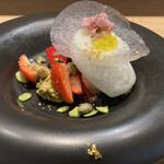 ファリナモーレ・ドルチェ - 皿盛りドルチェ
                                アシェットデセールにグレードアップ！
                                