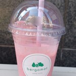 ベルガモット - ストロベリー